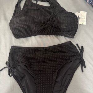 Cupshe Black Textured Women's bikini medium NWT